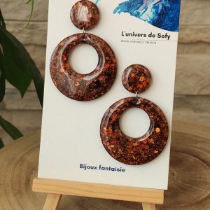 Boucles d'oreilles en résine