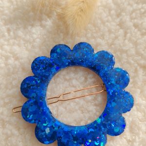 Barrette ronde fleur résine