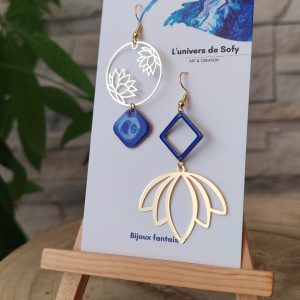 Boucles d'oreilles asymétriques