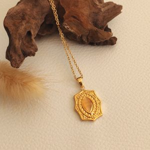 Collier pendentif fantaisie